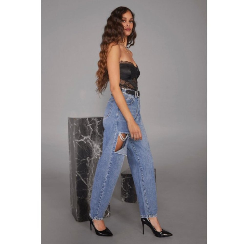 NEW!! Look Good in Blue Distressed Denim Jeans - Picture 2 of 4